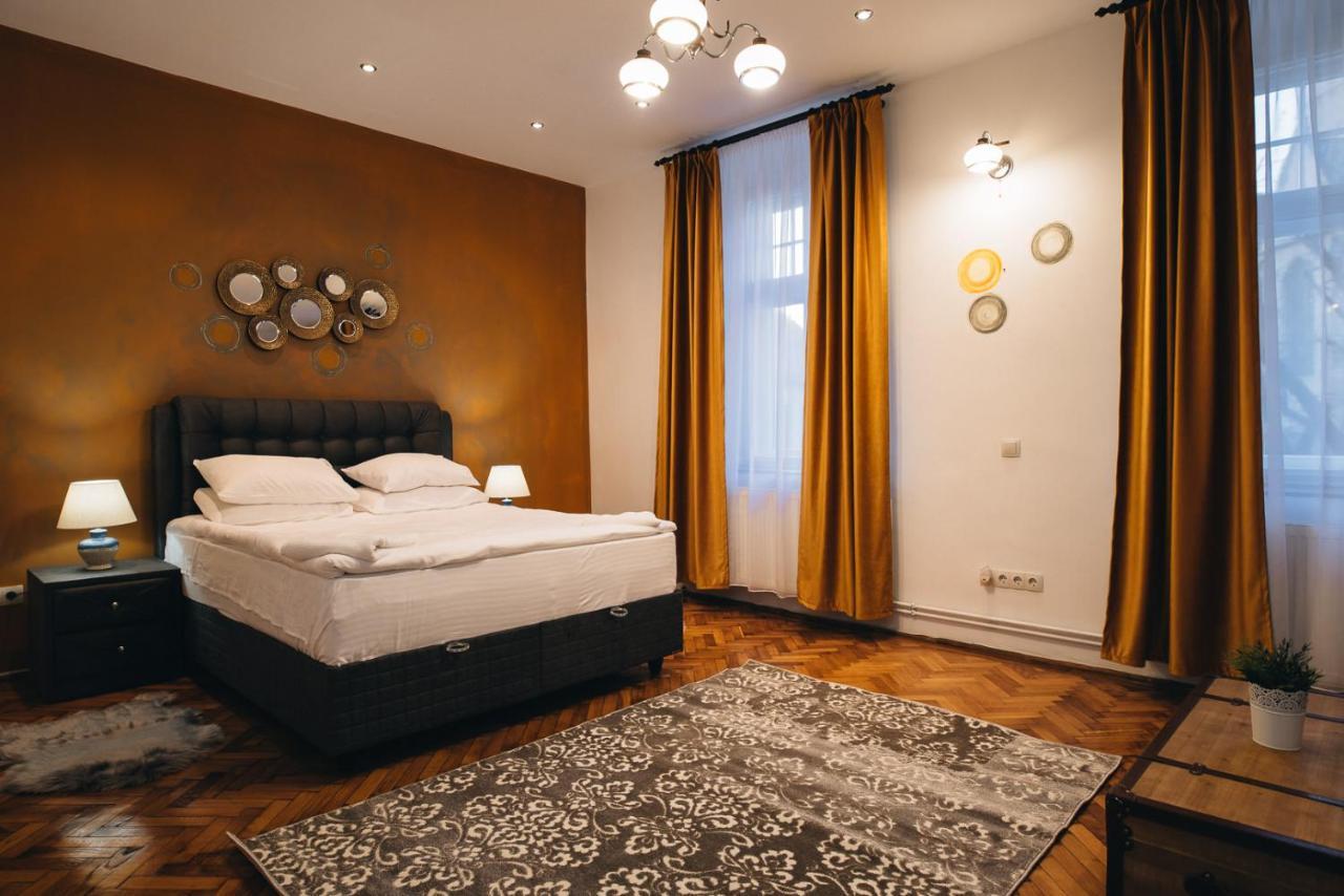 Apartament Piata Mica Сібіу Екстер'єр фото